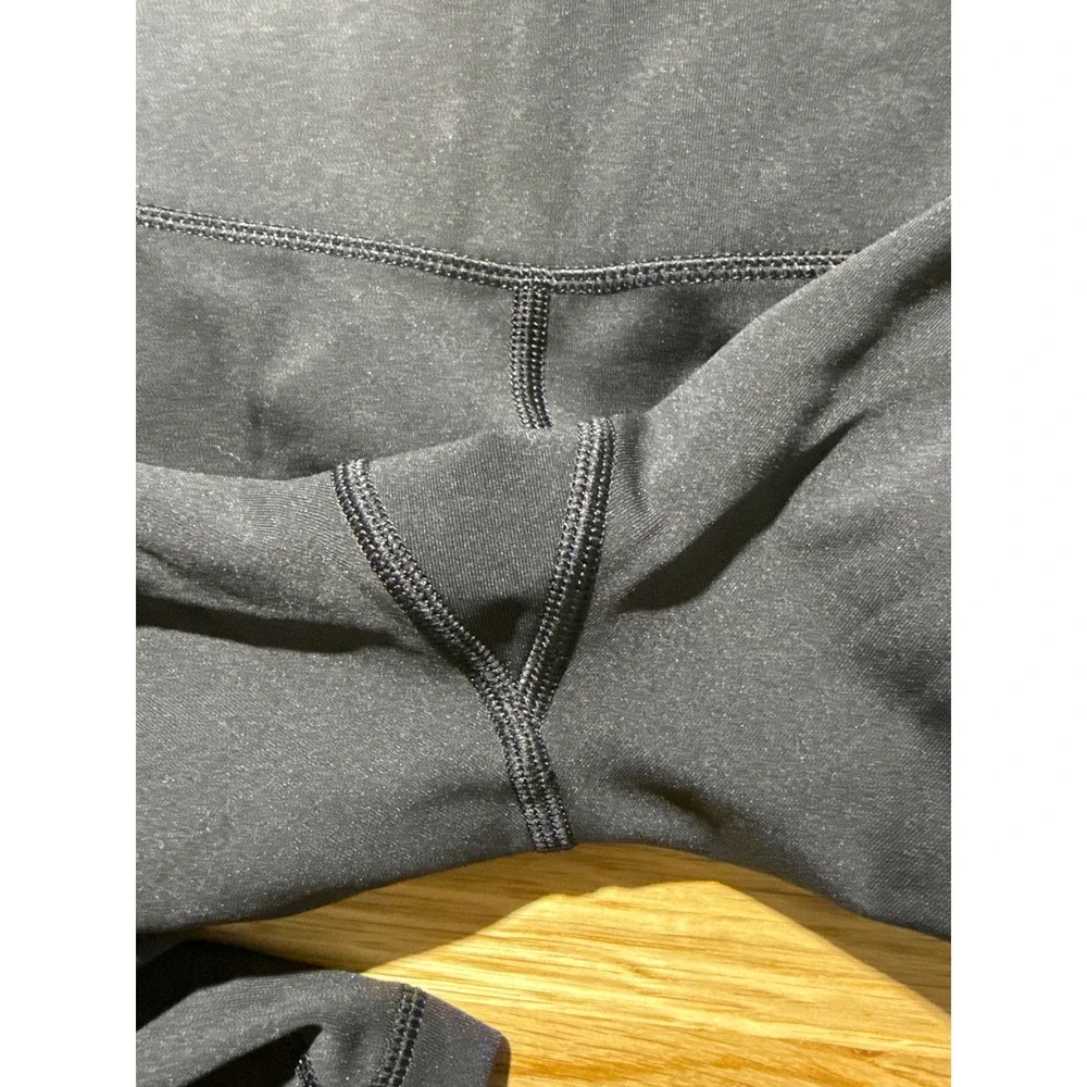 Lululemon‎ Speed Up Crop 21